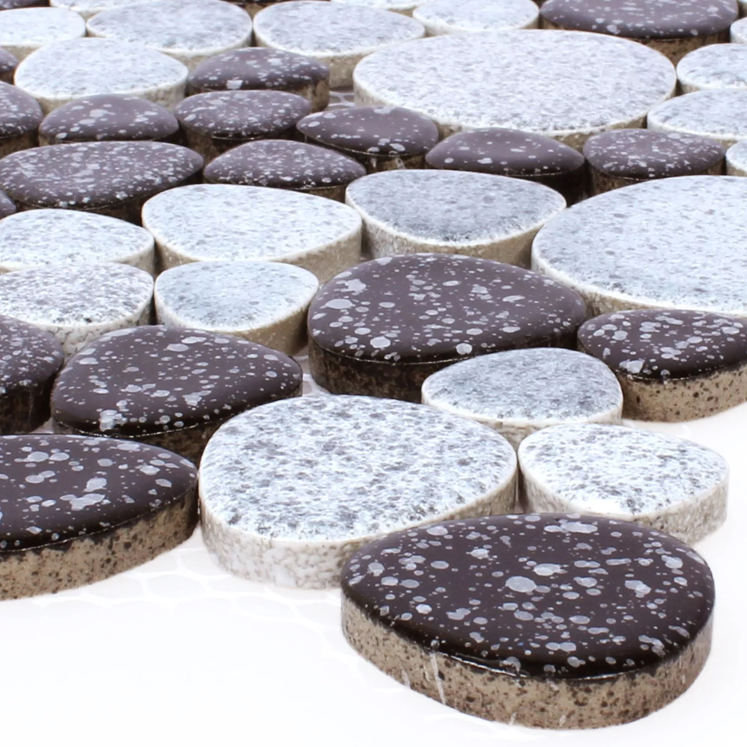 Mosaic Tiles Ceramic Pebble Optic Black White