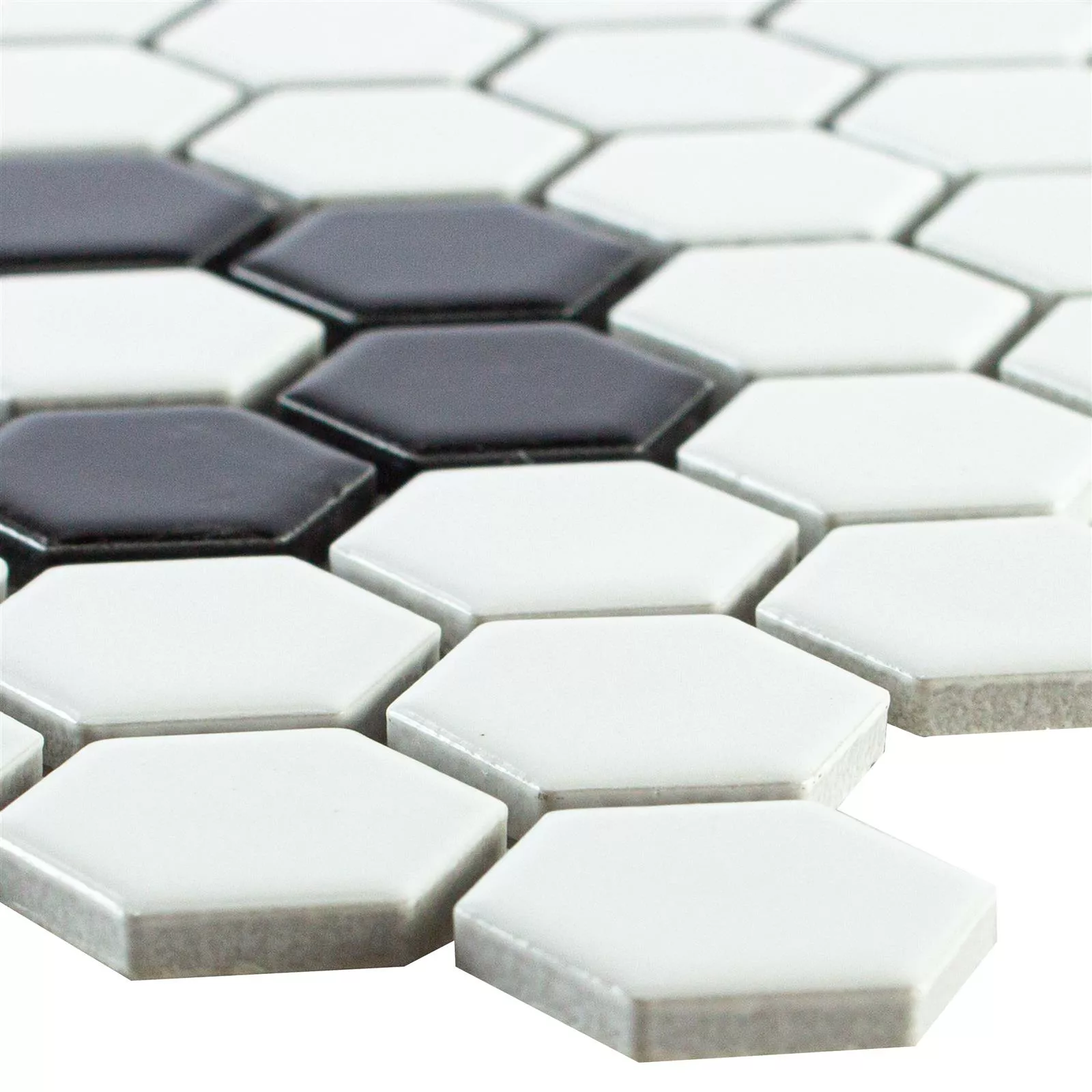 Ceramic Mosaic Tile Carlsbad Flower Black Blanc